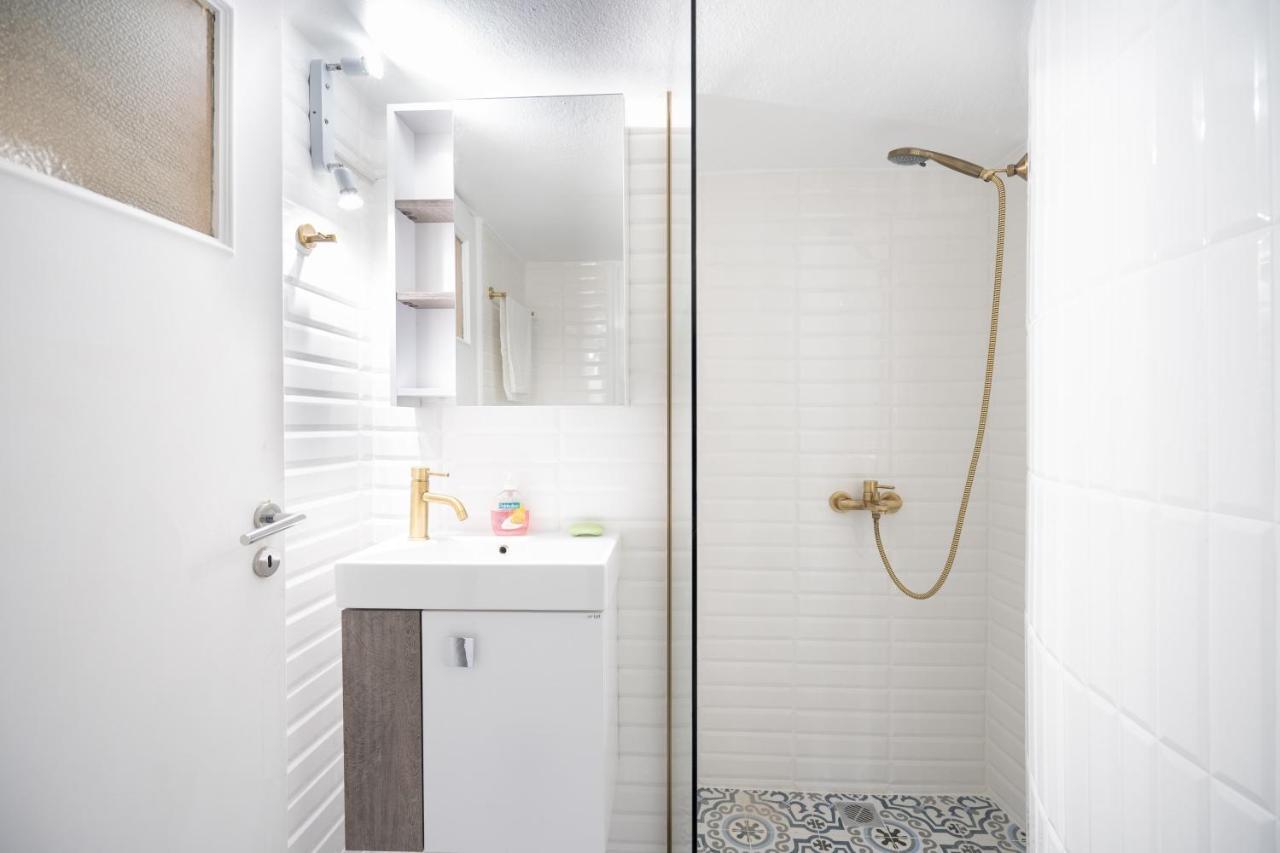 Panormou Metro Station 1 Bedroom 2 Persons Flat Atene Esterno foto